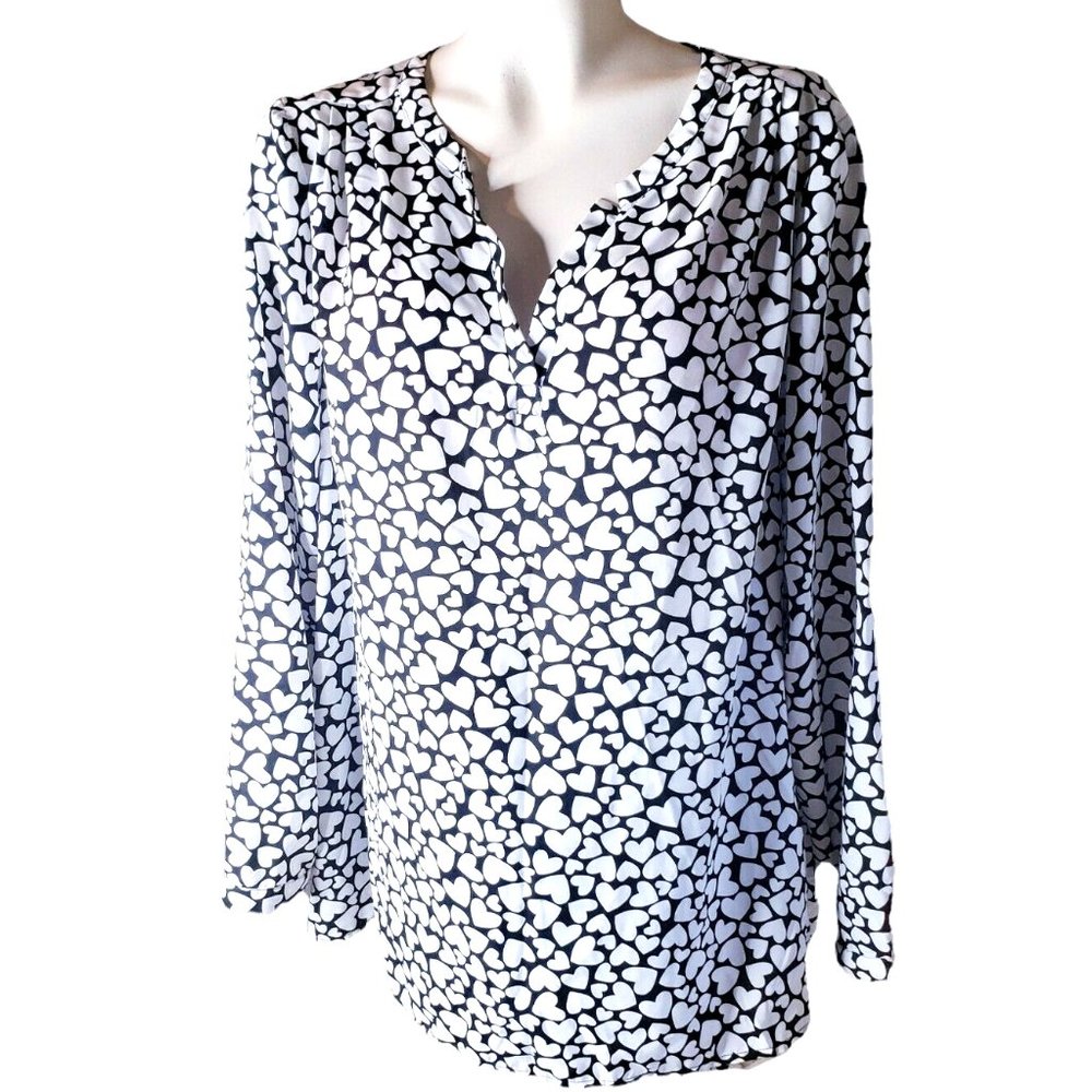 LANE BRYANT Black White HEARTS Print Blouse Womens PLUS 18/20 Split Back Top